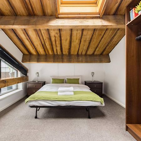 Wild Roses Serviced Apartments - Excel Warehouse 2 Лондон Екстериор снимка